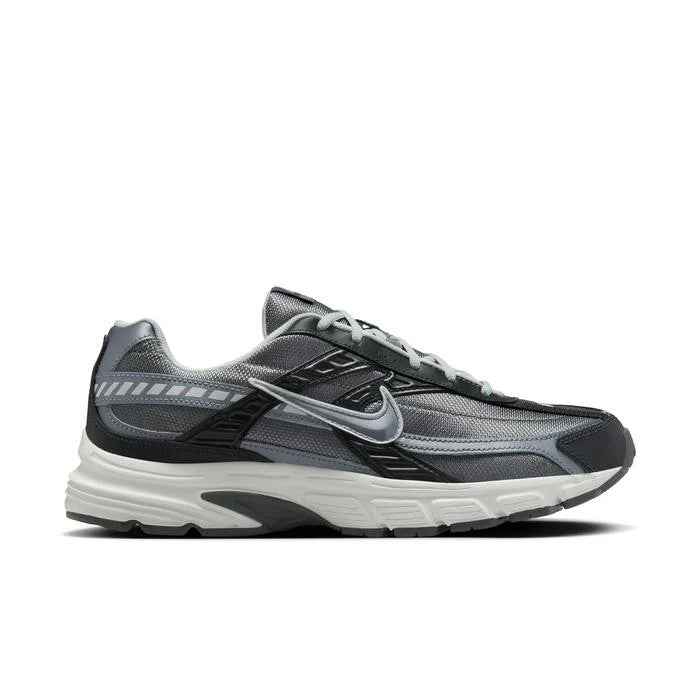 Nike Initiator