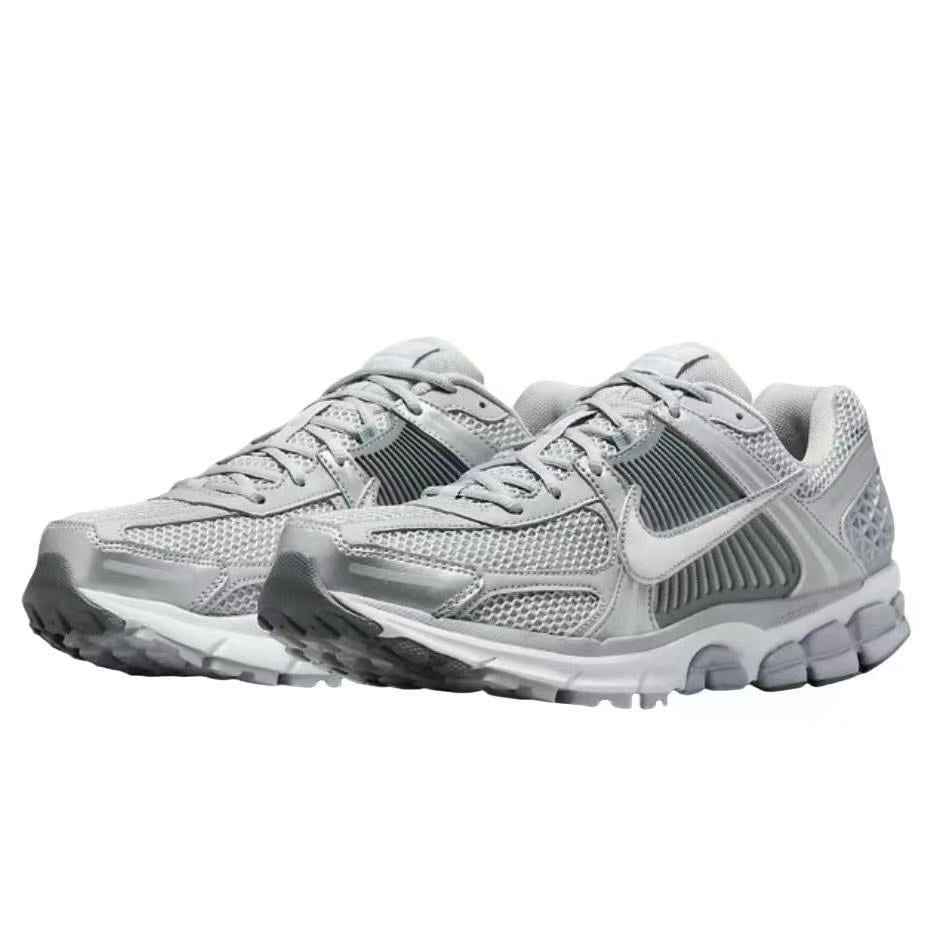 Nike Zoom Vomero 5
