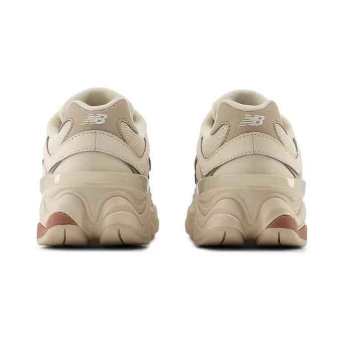 New Balance 530 beige