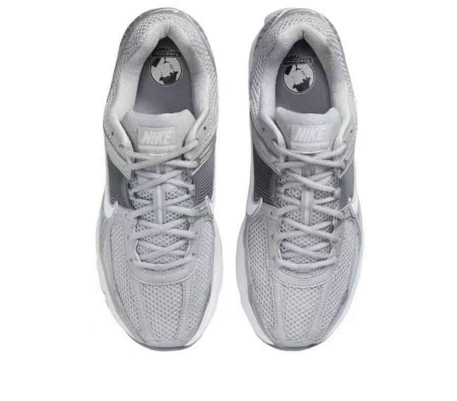 Nike Zoom Vomero 5